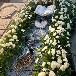 Economic tomb flower arrangement1