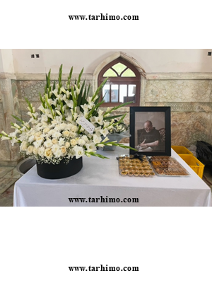 Funeral memorial table2